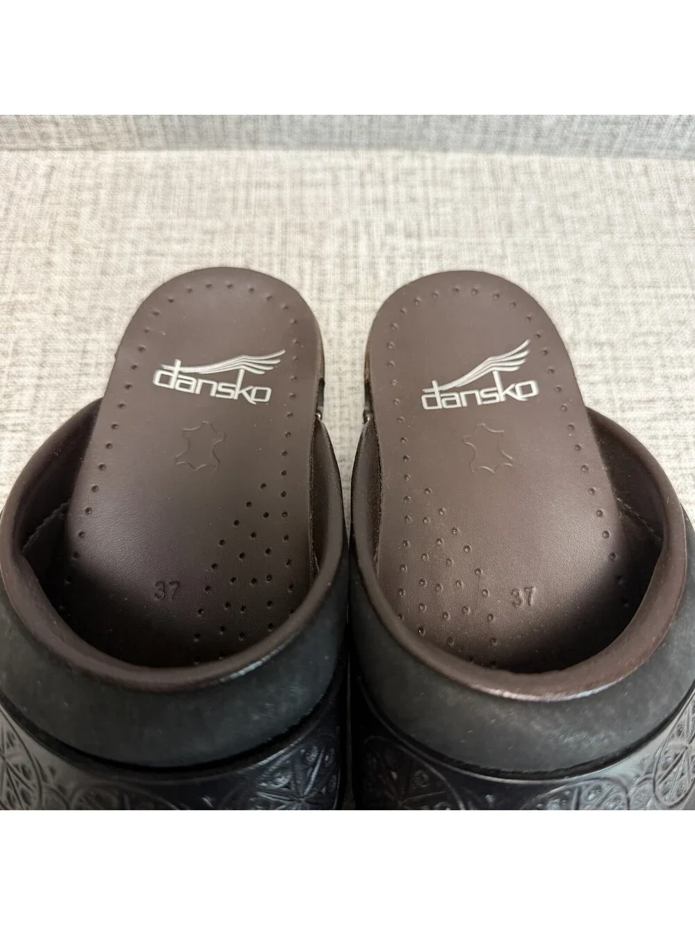Dansko Shoes Womens Sz 37 Black Leather  Slip On Mule Clogs Saundra Nubuck